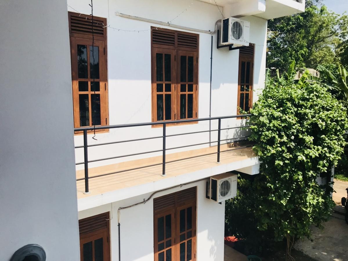 Emarald Holiday Homes Anuradhapura Buitenkant foto