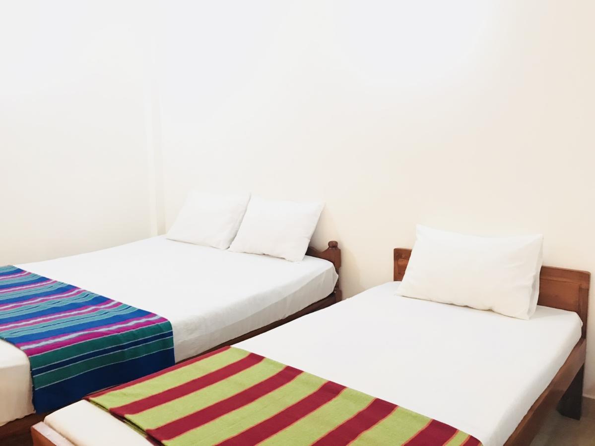 Emarald Holiday Homes Anuradhapura Buitenkant foto